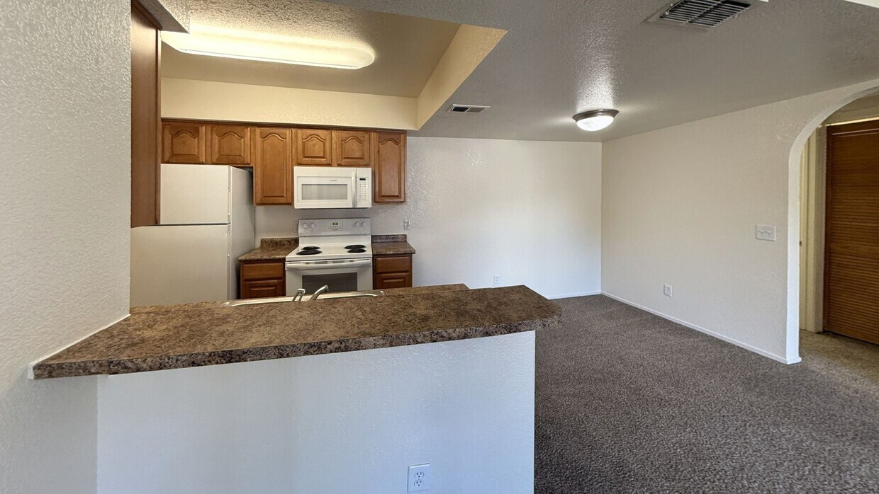 Photo - Woodcrest Apartments