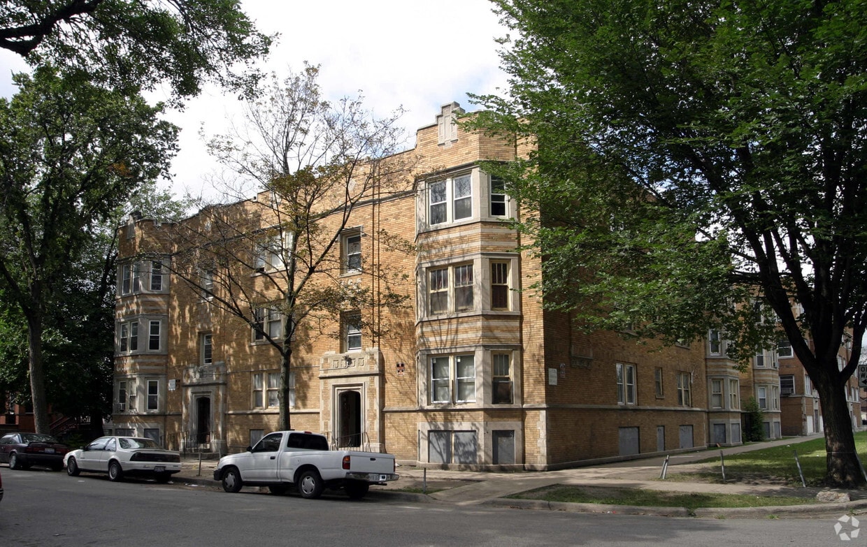 5141 W West End Ave - 130 N Leamington Ave