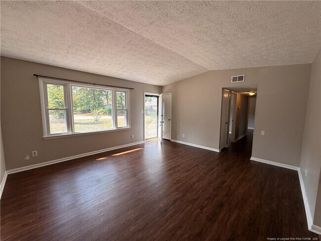 Building Photo - 4805 Fellows Ct