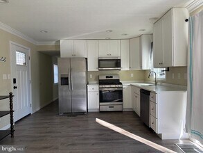 Building Photo - 27115 Barkantine Dr