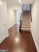 Building Photo - 1101 Hights Farm Rd N