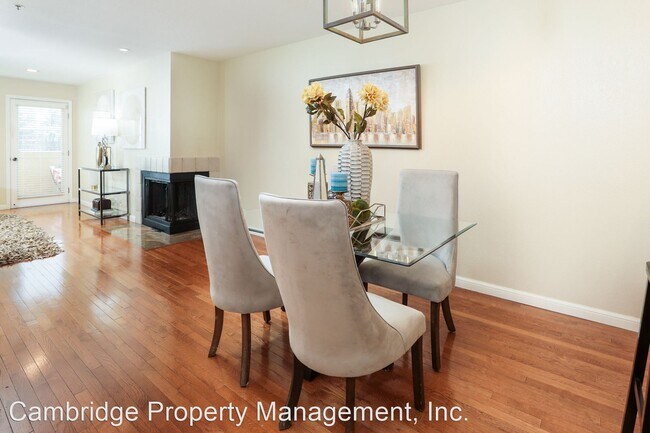 Building Photo - 2 br, 1.5 bath House - 149 California Ave,...