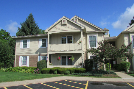 Entry - Woodcreek Apartments