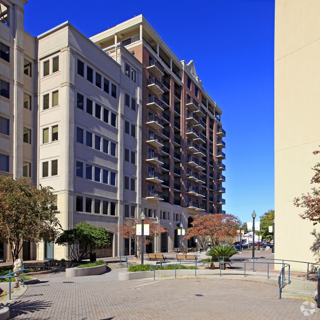 Building Photo - Tallahassee Center Condominiums