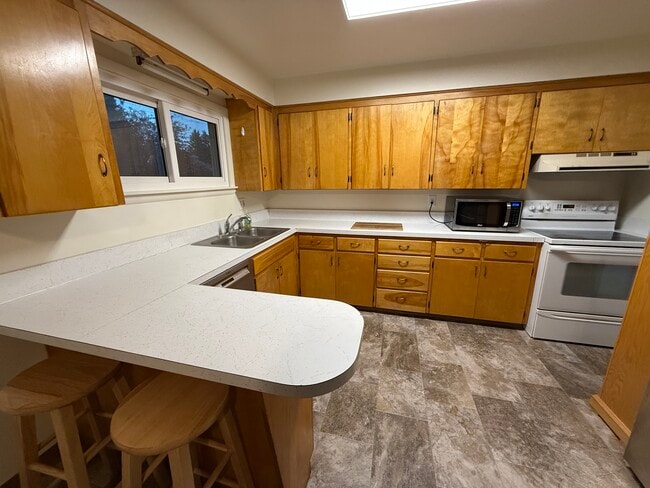 Foto del edificio - 1127 E Reynolds St