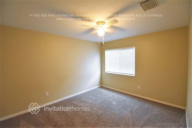 Foto del edificio - 19319 Sandy Springs Cir