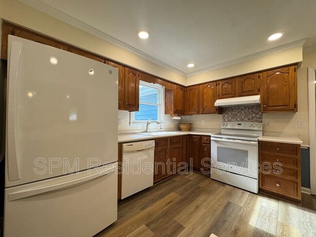Building Photo - 542 Aquarius Dr