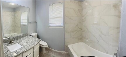 Building Photo - 7015 Sharpsburg Dr