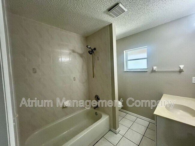 Building Photo - 4603 Audrey Ln
