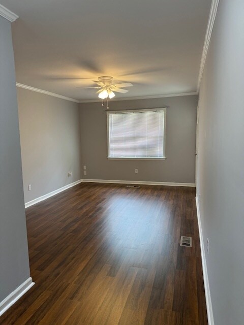 Foto del edificio - 212 S Moss Ave