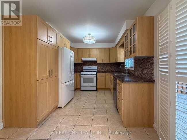 Building Photo - 2785 Huntingdon Trail