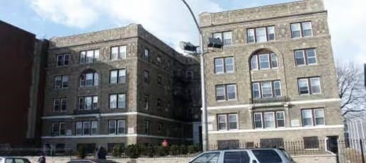 Primary Photo - 220 Roseville Ave