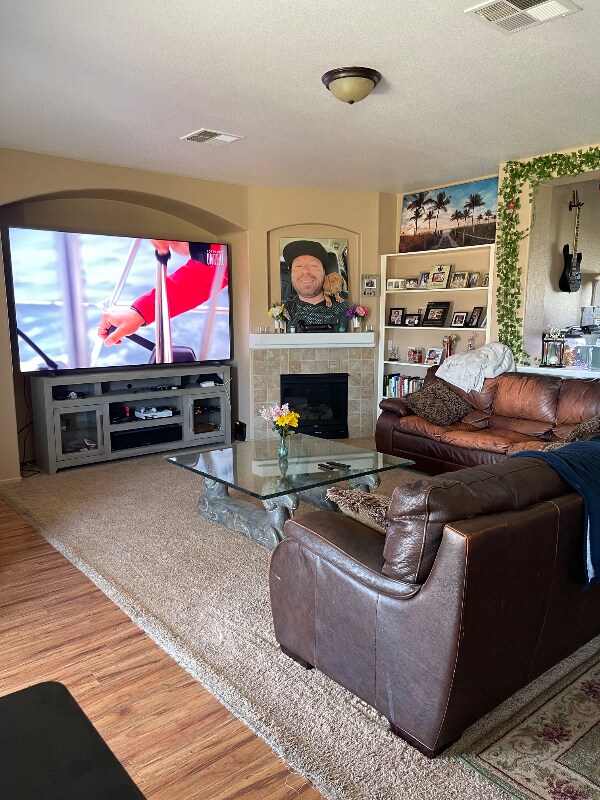 Foto del edificio - 1002 Calderon Wy