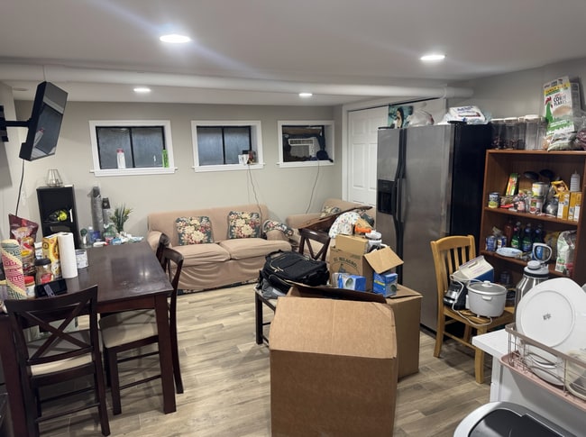 Foto del edificio - 8054 Niles Ave