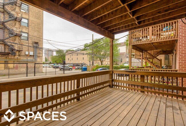 Foto del edificio - 4235 N Kenmore Ave
