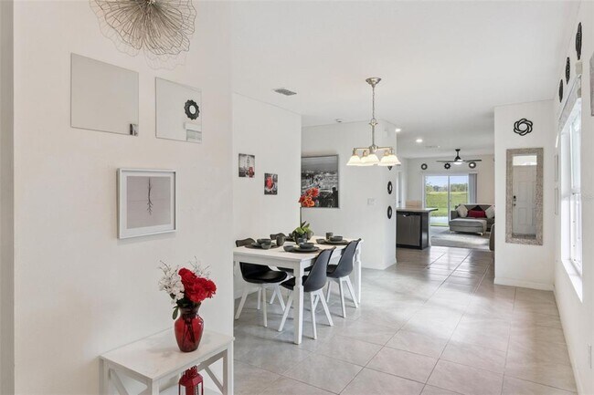Building Photo - 2018 King Ranch St