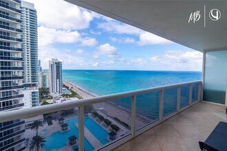 Building Photo - 1830 S Ocean Dr