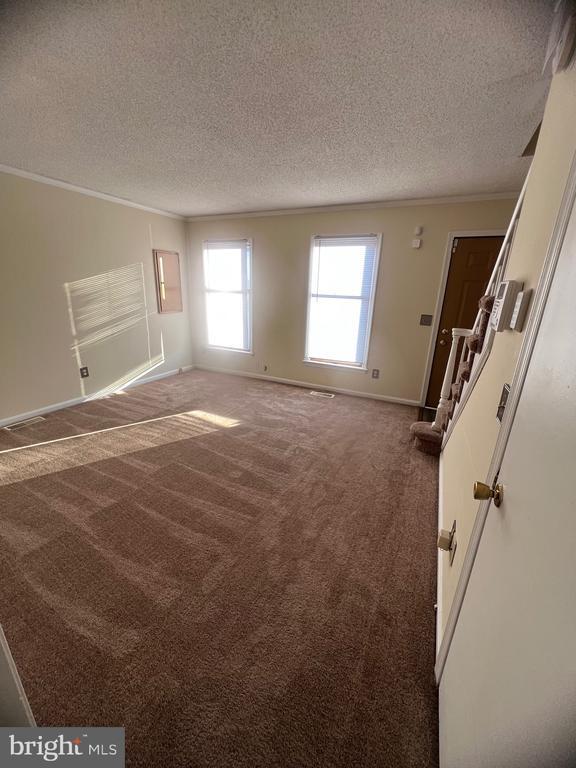 Building Photo - 1219 Apple St