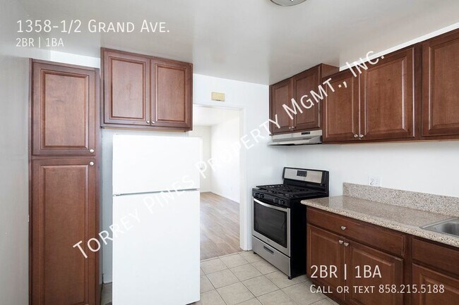 Building Photo - Charming 2b/1ba in Pacific Beach with Onsi...