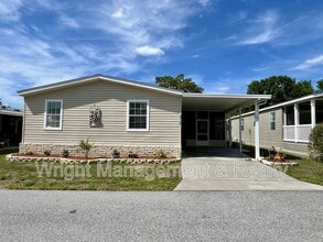 Building Photo - 38055 Woodgate Ln