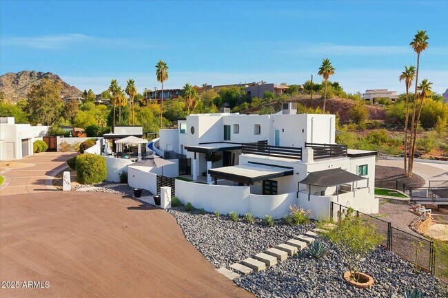 Foto del edificio - 3112 E Palo Verde Dr