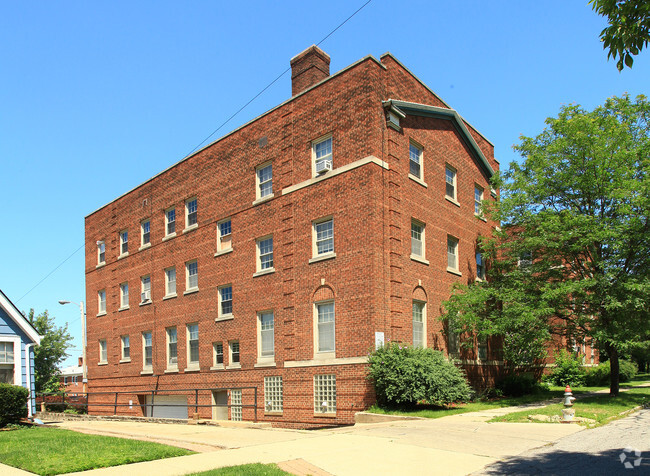 Noble Road Estates - Noble Orchard Apartments