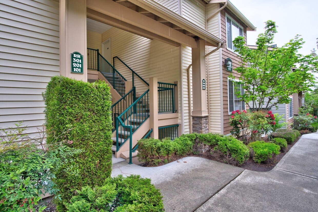4907 Morris Ave S Unit RR201, Renton, WA 98055 Condo for Rent in Renton, WA