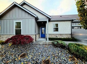 Building Photo - 1704-1706 Danny Boy Ln