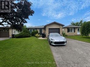 Building Photo - 73 Hickling Trail