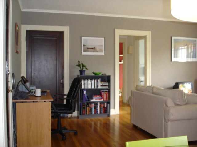 Foto del edificio - St. Clair Court Apartments