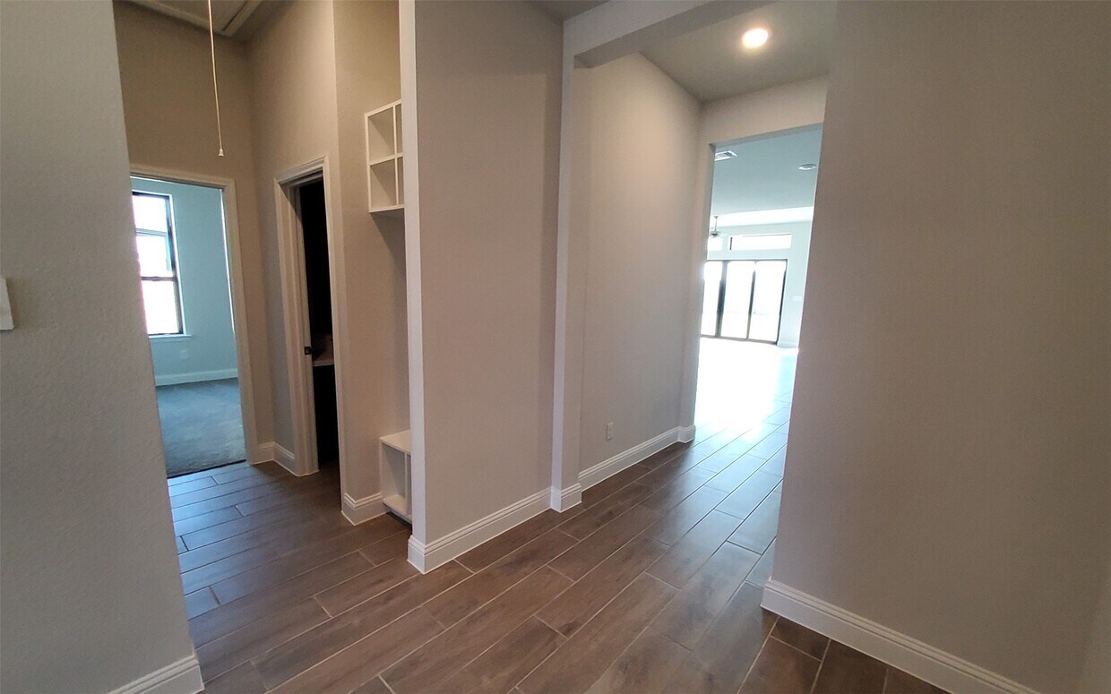 Foto principal - 29619 Smokey Bourbon Ln