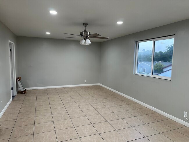 Building Photo - 4170 Redondo Beach Blvd