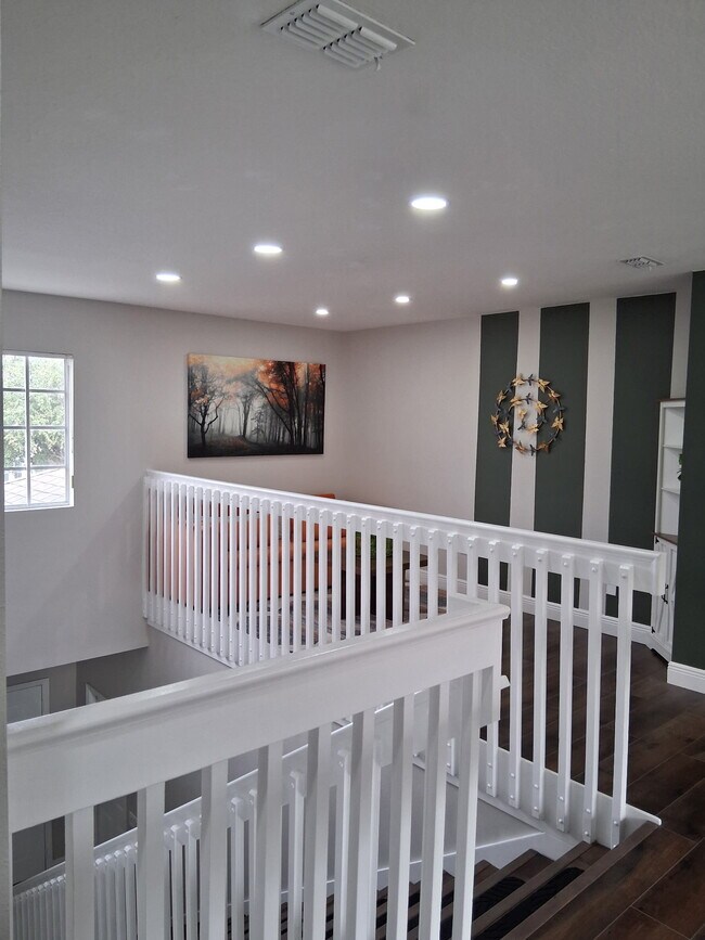 Building Photo - 4624 Cumbrian Lakes Dr