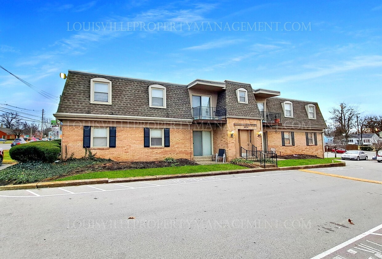 4030 Poplar Level Rd, Louisville, KY 40213 Townhome Rentals in