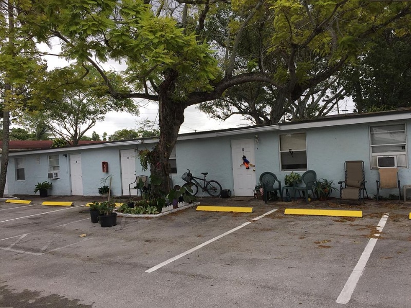 Foto del edificio - 3904 SW 13th Ct
