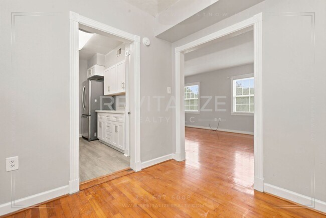 Foto del edificio - 214 Upham St