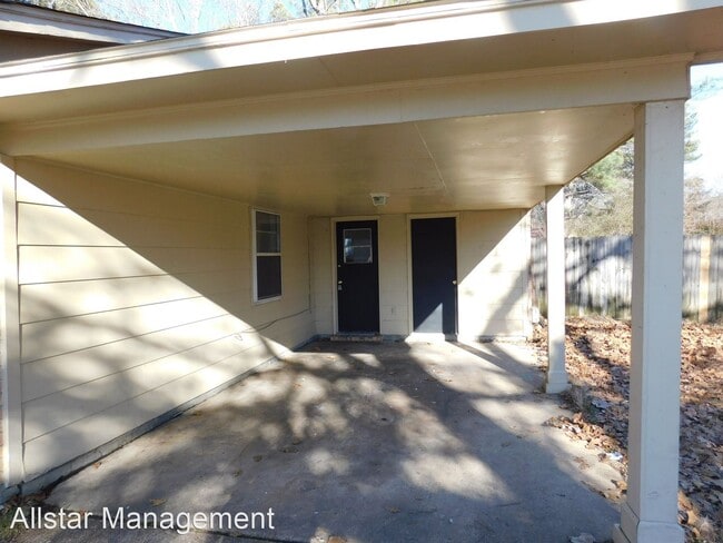 Building Photo - 3 br, 1 bath House - 5841 Gray Cove