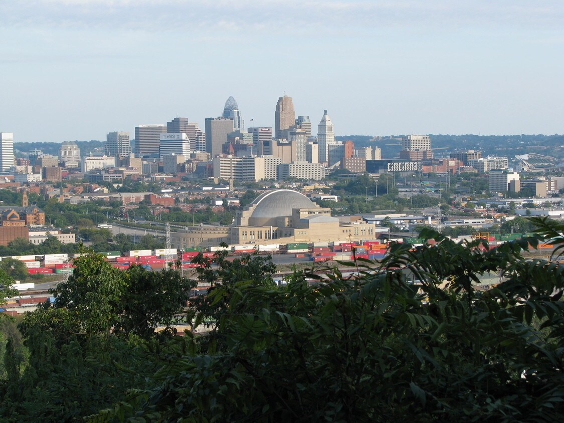 Furnished City View Condo - 2691 Lehman Rd