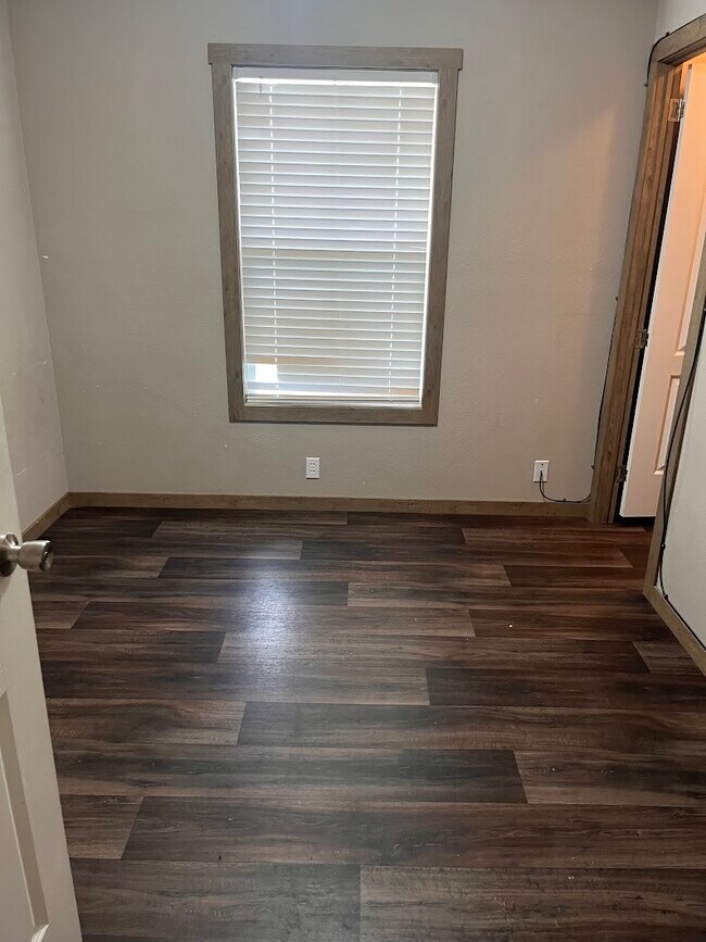 Foto del edificio - 4 Laurel Ct