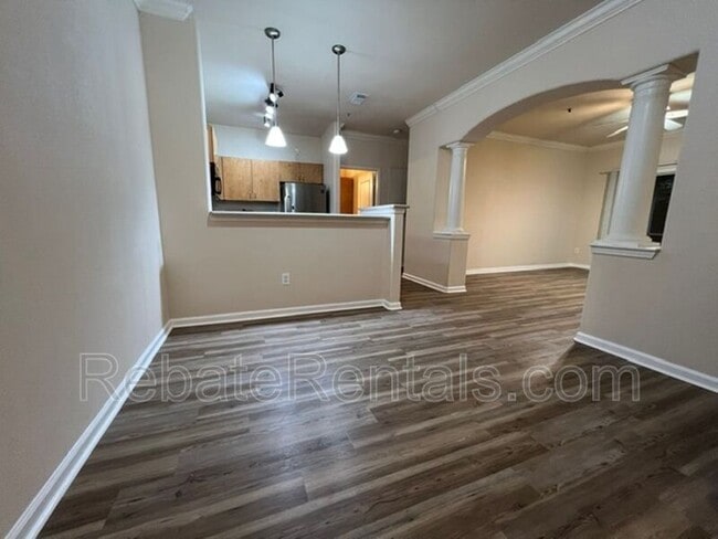 Building Photo - 8290 Gate Pkwy W