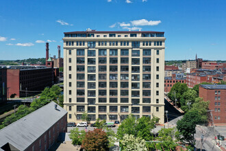 Museum Square photo'