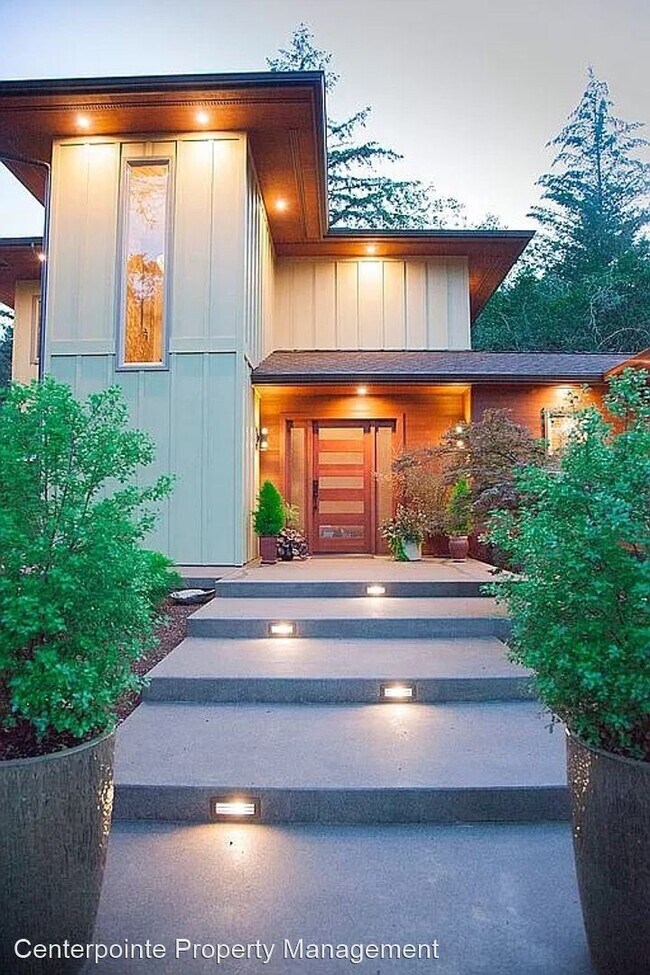 3 br, 2.5 bath House 200 Merlot Way House for Rent in Roseburg, OR