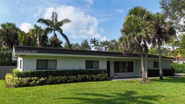 Foto del edificio - 7340 SW 105th Terrace