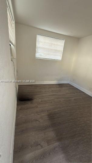 Building Photo - 210 SW 30th Ave