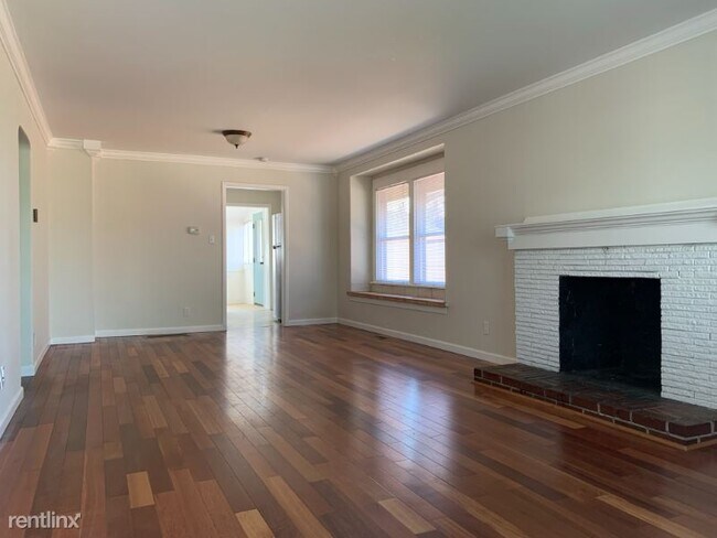 Building Photo - 3 br, 1.5 bath House - 1104 S Alder St