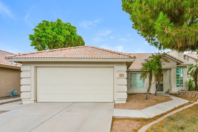 Building Photo - 1130 N Meadows Dr