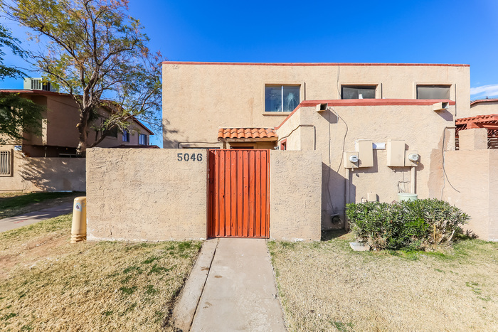 Primary Photo - Charming Home in a Prime Phoenix Location!