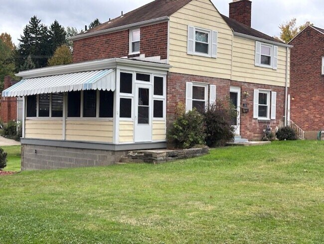 Foto del edificio - Beautiful Home for Rent