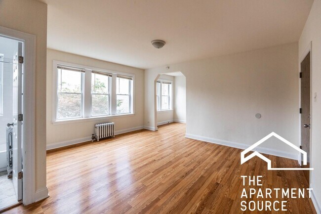 Foto del edificio - 2600 N Kimball Ave