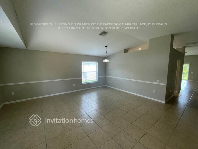 Foto del edificio - 30237 Glenham Ct